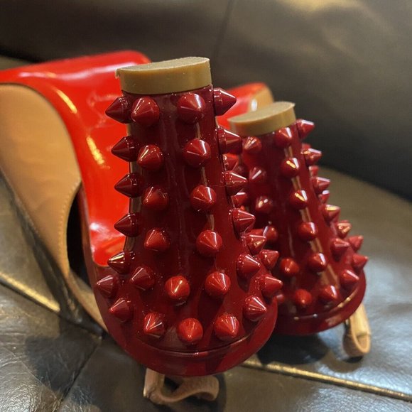 Louboutin Tan Nude Spike Red Heel & Red Bottom Slingbacks 39 Worn Once - Picture 4 of 11